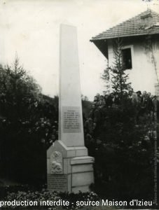 Inauguration de la stèle à Brégnier-Cordon.