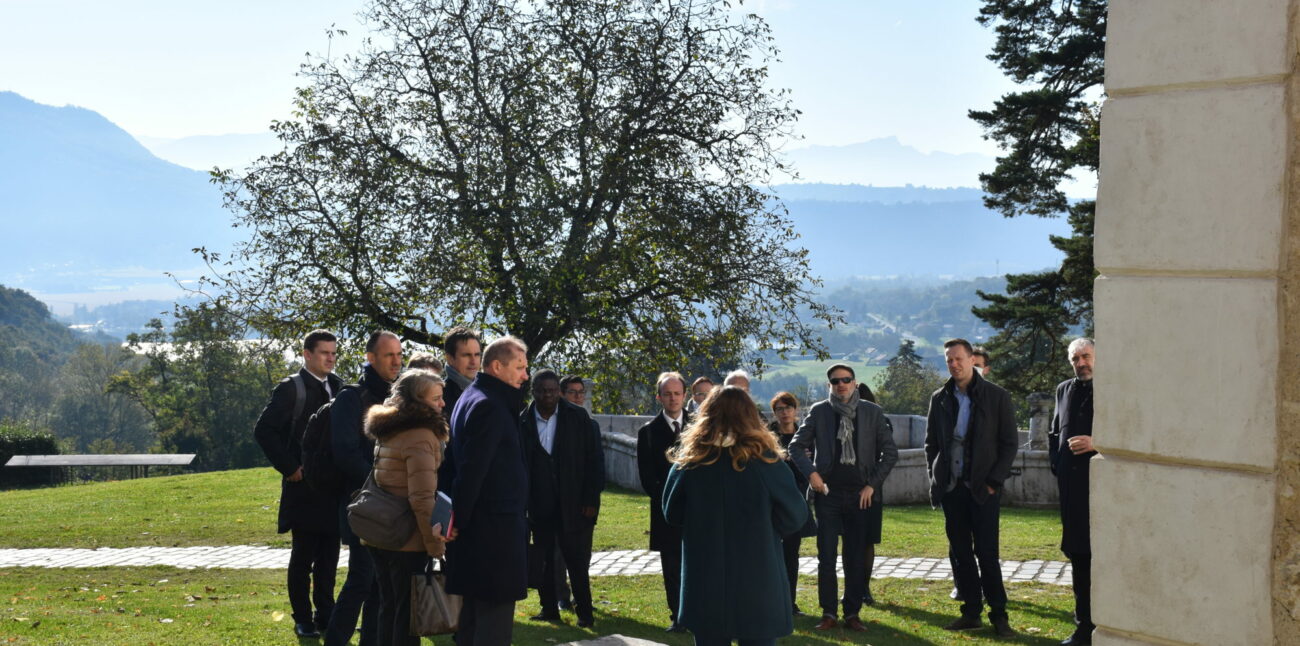 Délégation des représentations diplomatiques à l’ONU à Genève en visite, 15 octobre 2021 © Maison d’Izieu