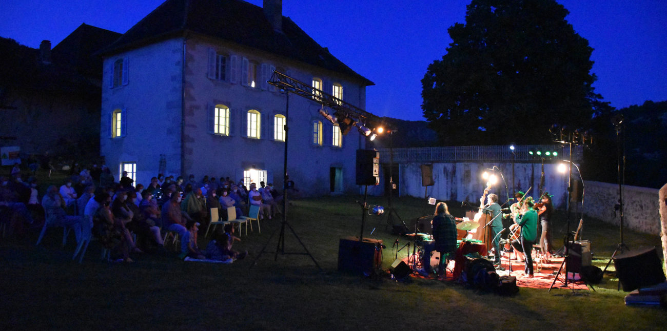 Concert d’été, des Fourmis dans les mains © Maison d’Izieu