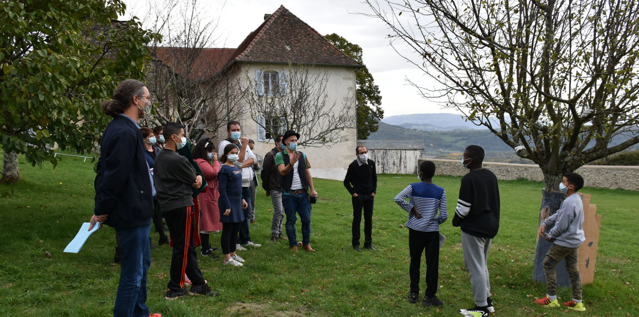 C'est MON patrimoine, présentation des ateliers aux partenaires du projet : membres de l'ADEA01 et de la DDCS © Maison d'Izieu